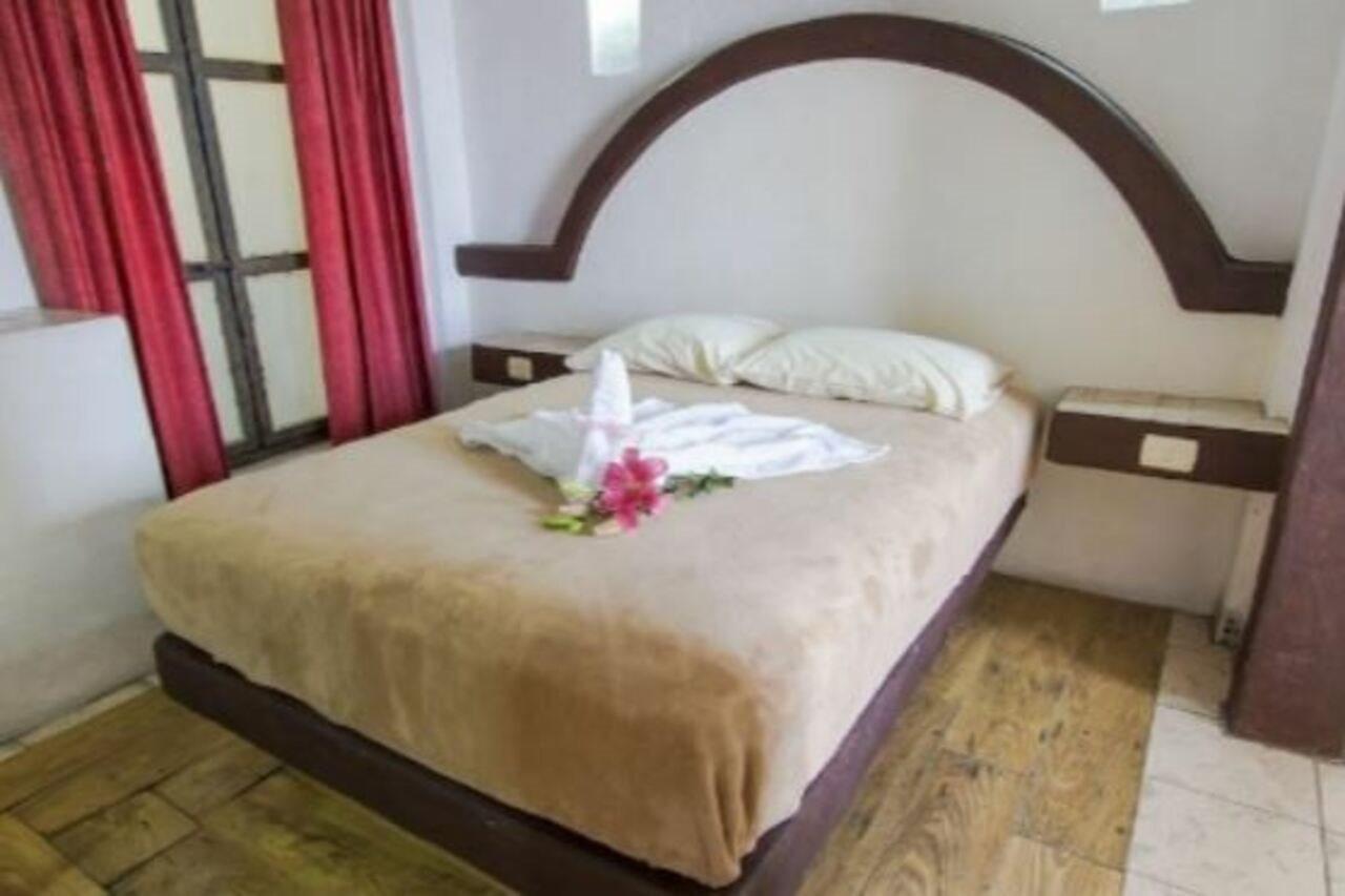 Hotel Plaza Morelia Esterno foto