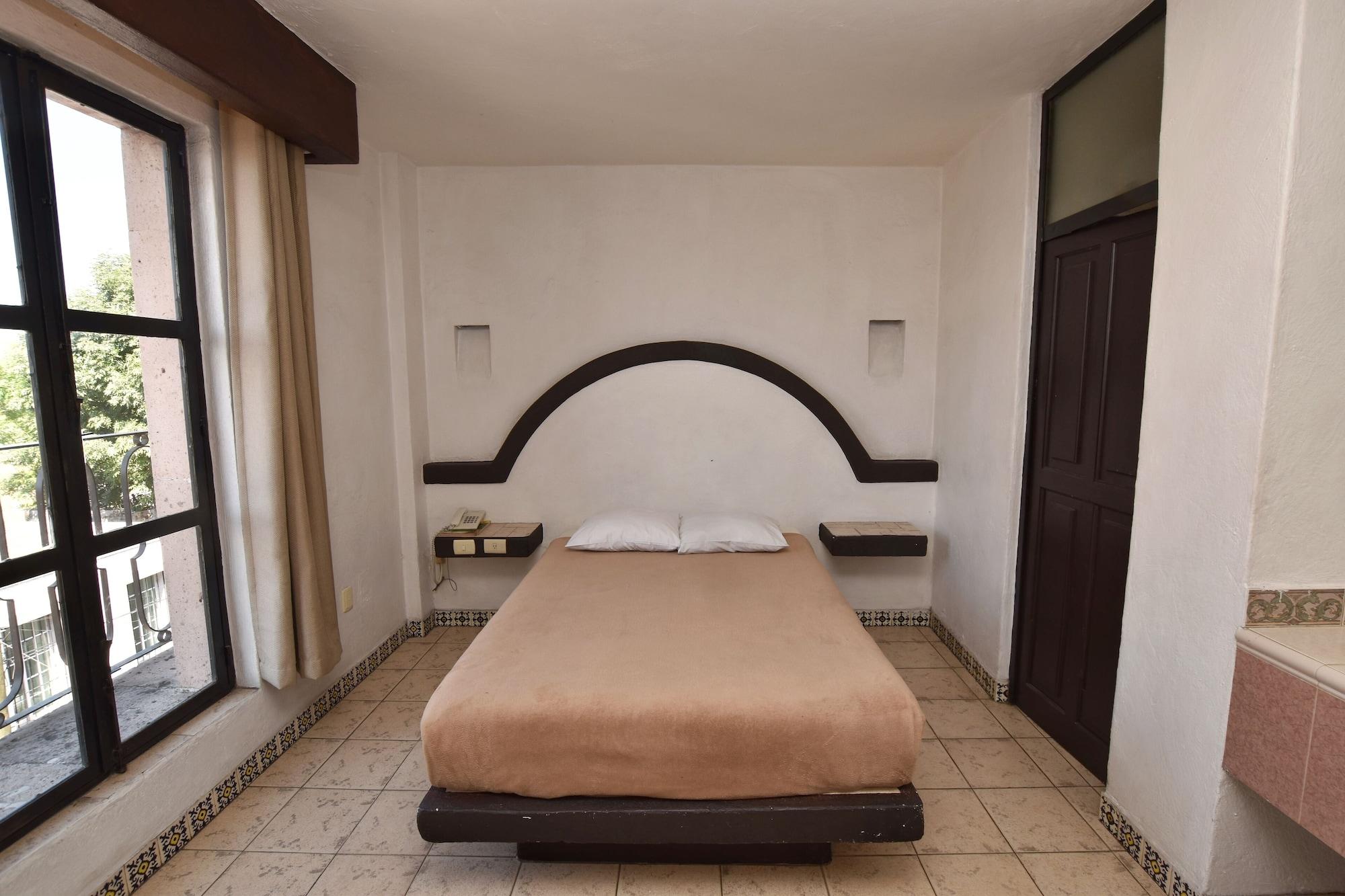 Hotel Plaza Morelia Esterno foto